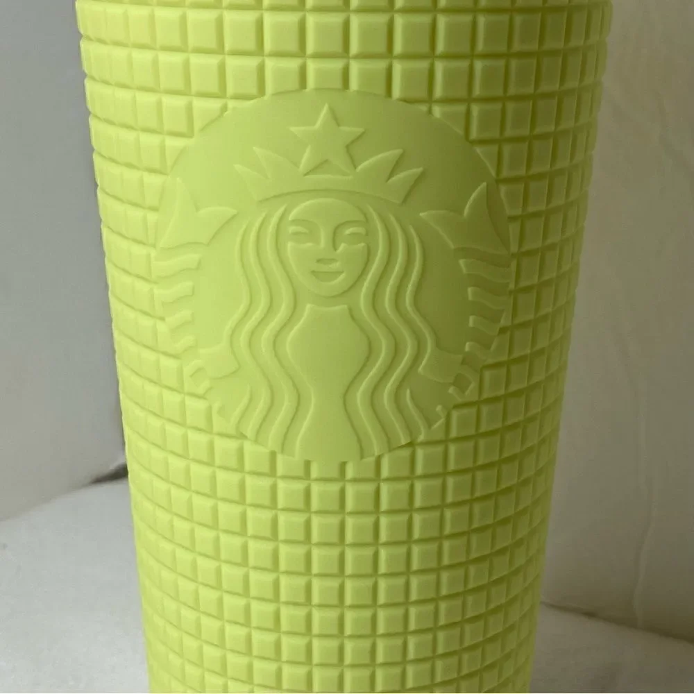 Starbucks New With Tags Matt Yellow Soft Touch Grid 24oz Tumbler